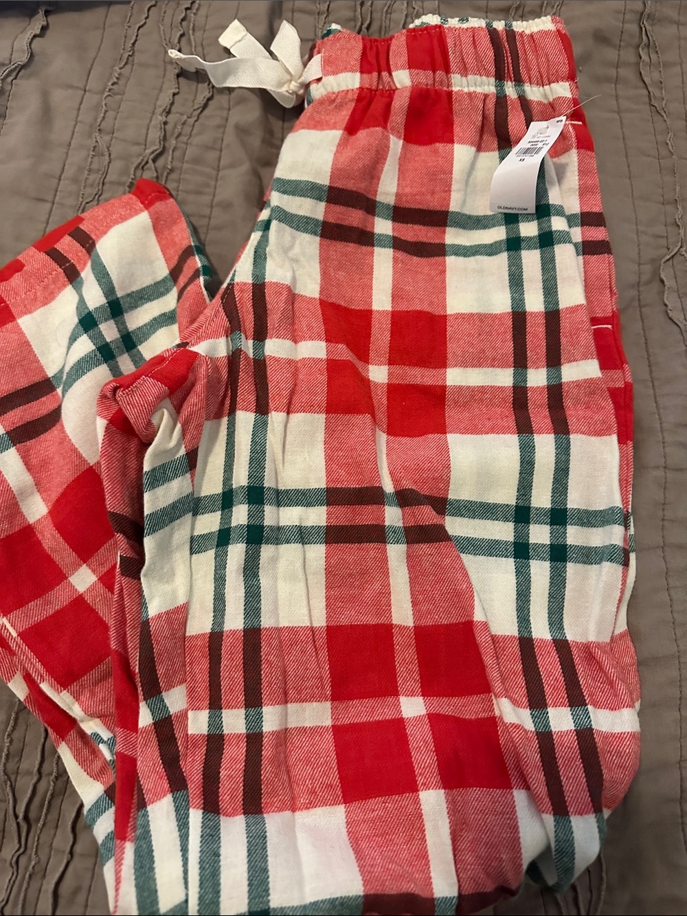 Old Navy Red White Green Plaid Pajama Pants